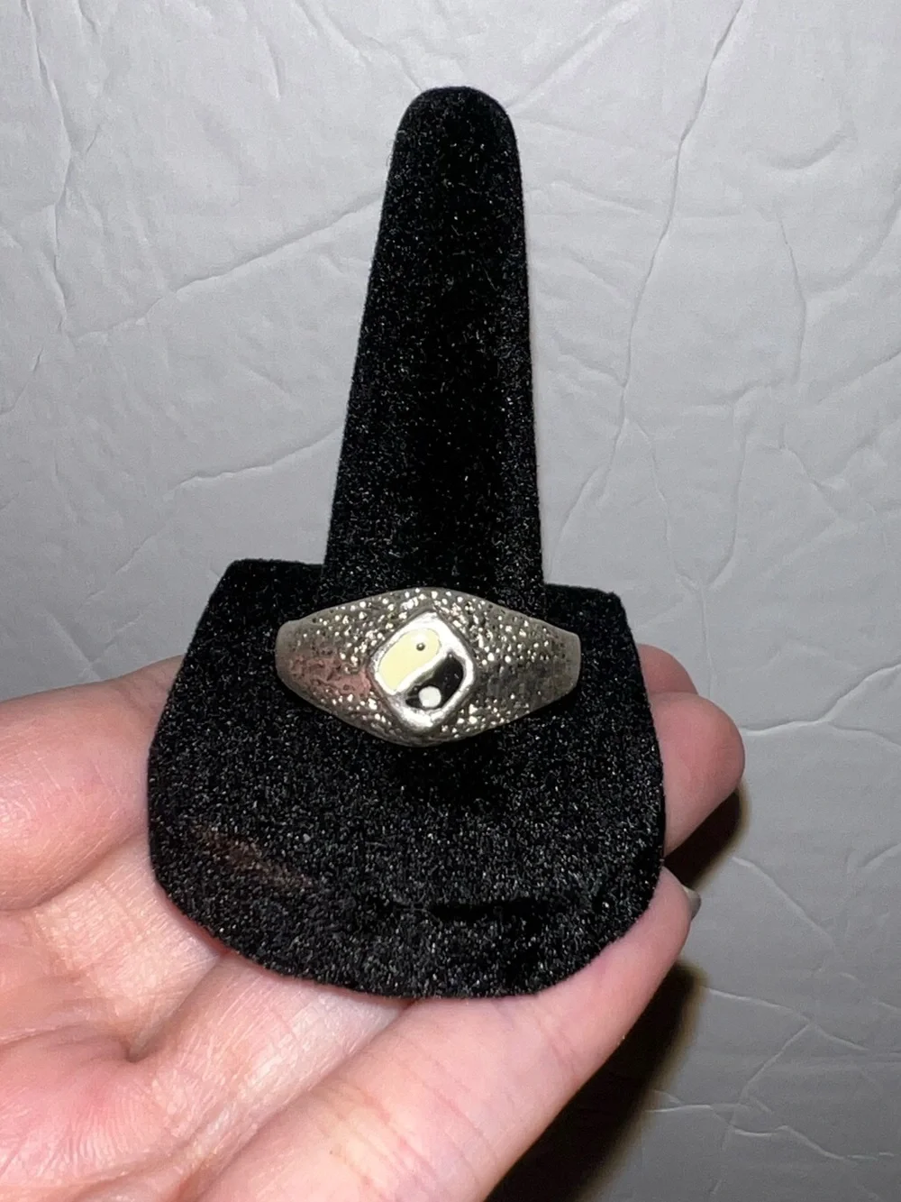 Vintage Yin & Yang Ring